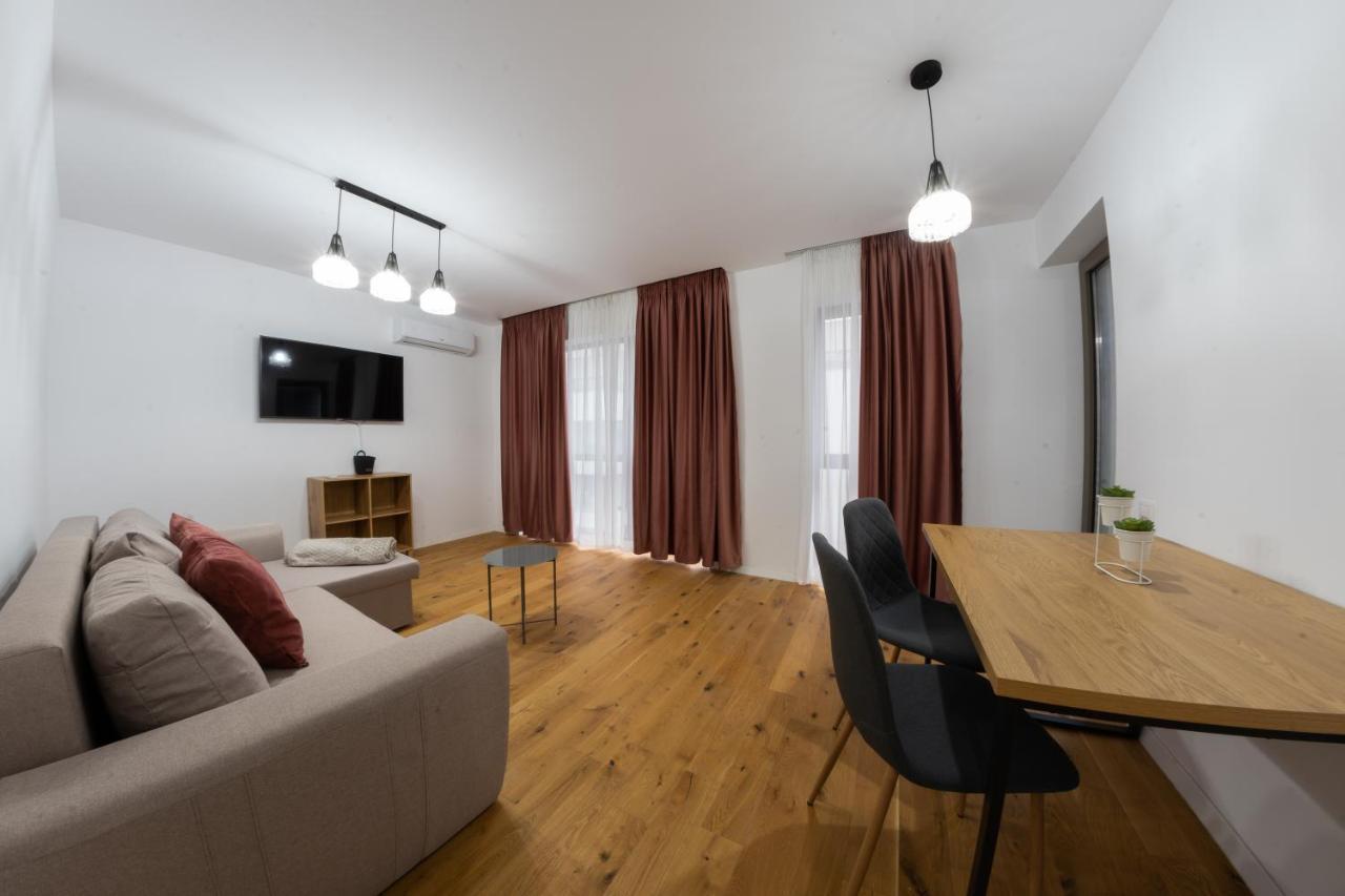 Citadela North 1Br Apartment W Security And Self Check In Bucarest Extérieur photo